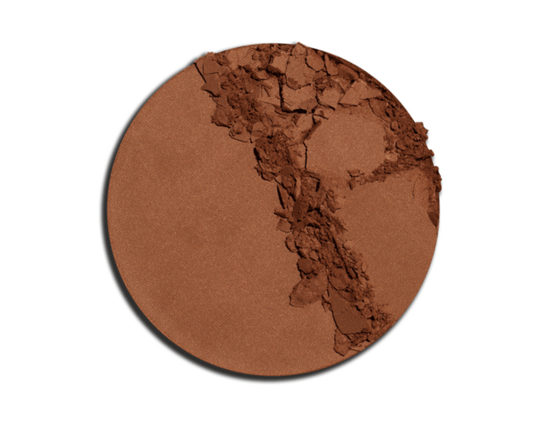 HUDA BEAUTY GloWish Luminous Pressed Powder - 0.35oz