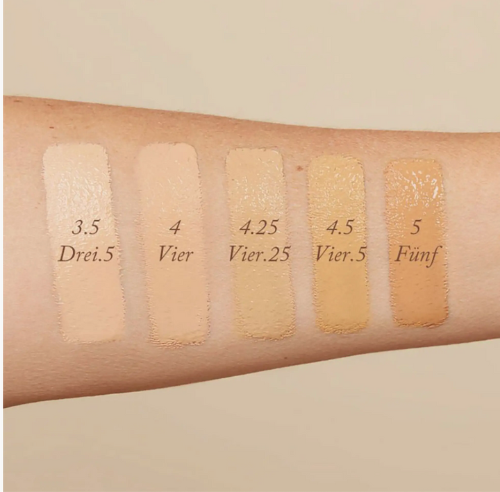 Monika Blunder Beauty Blunder Cover Foundation Concealer